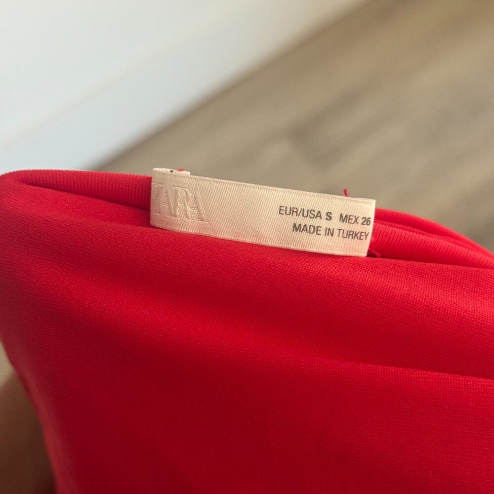 RED ZARA DRAPED HALTER MAXI DRESS SMALL - Picture 8 of 8